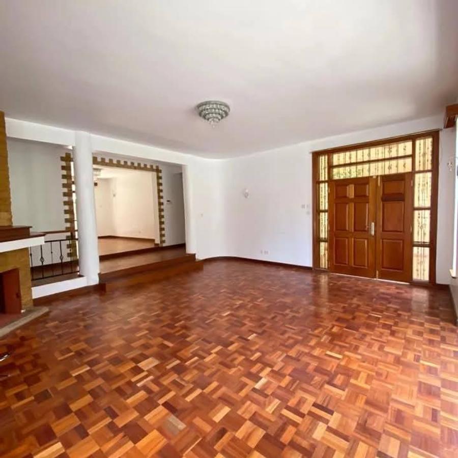 5 Bed Townhouse with En Suite at Off Othaya Road - 4