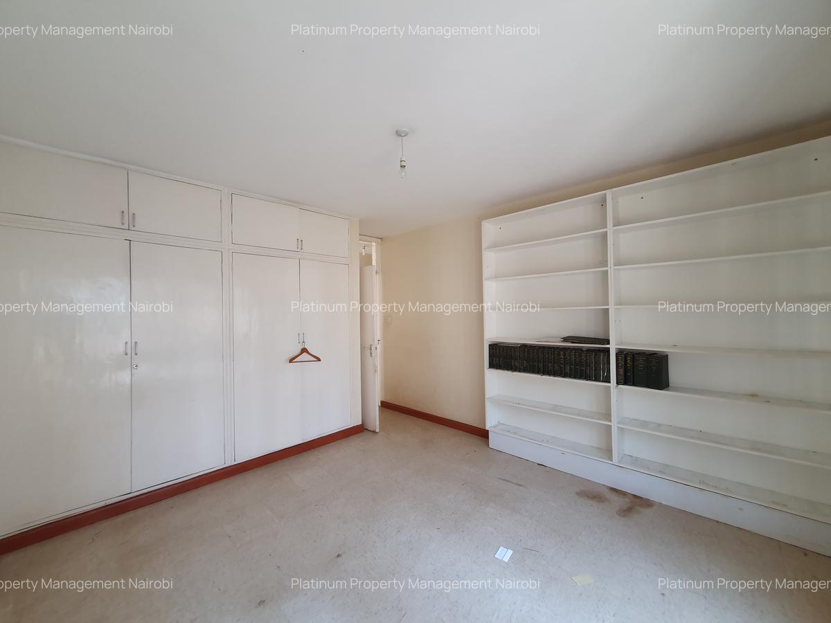 Commercial Property with Service Charge Included at Parklands Rd - 6