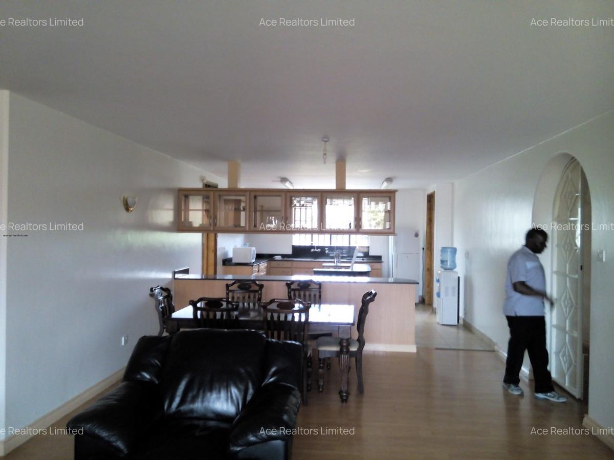 Furnished 3 Bed Apartment with En Suite at Brookside Drive - 12