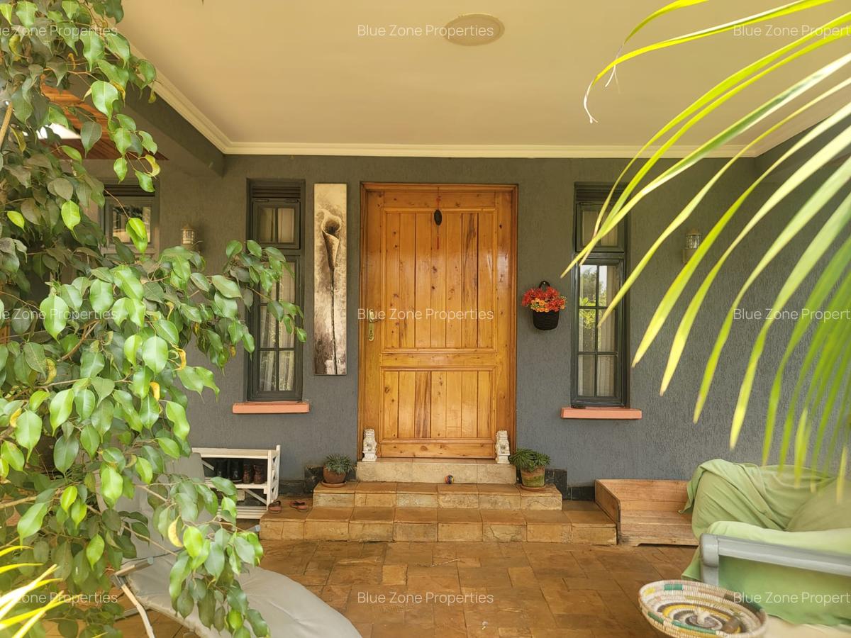 3 Bed Townhouse with En Suite at Ibis Crescent - 7