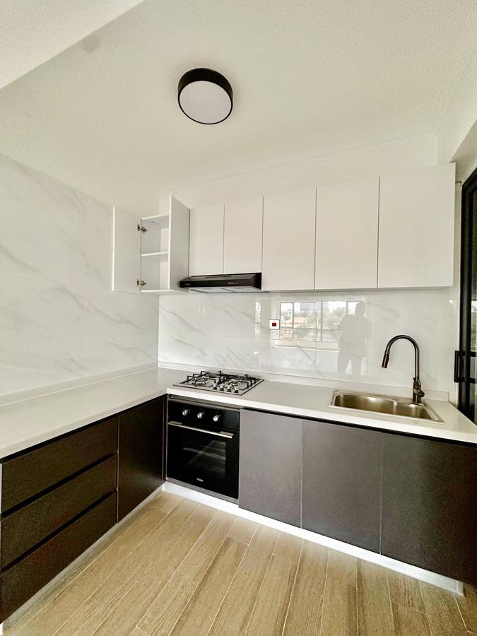 4 Bed Apartment with En Suite in Westlands Area - 5