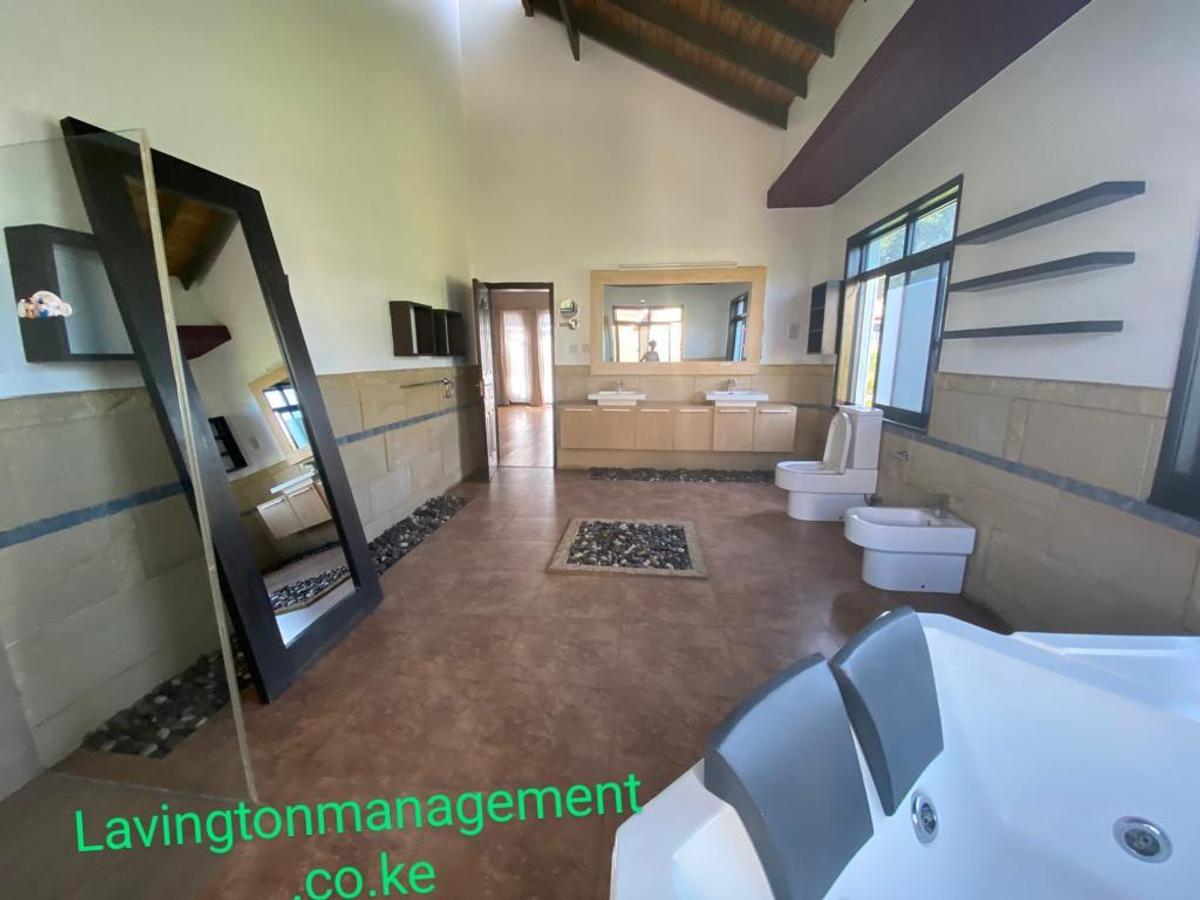 5 Bed Townhouse with En Suite at Lavington Green - 9