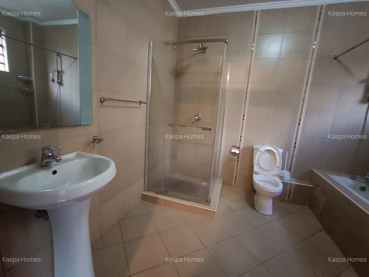 3 Bed Apartment with En Suite in Lavington - 13