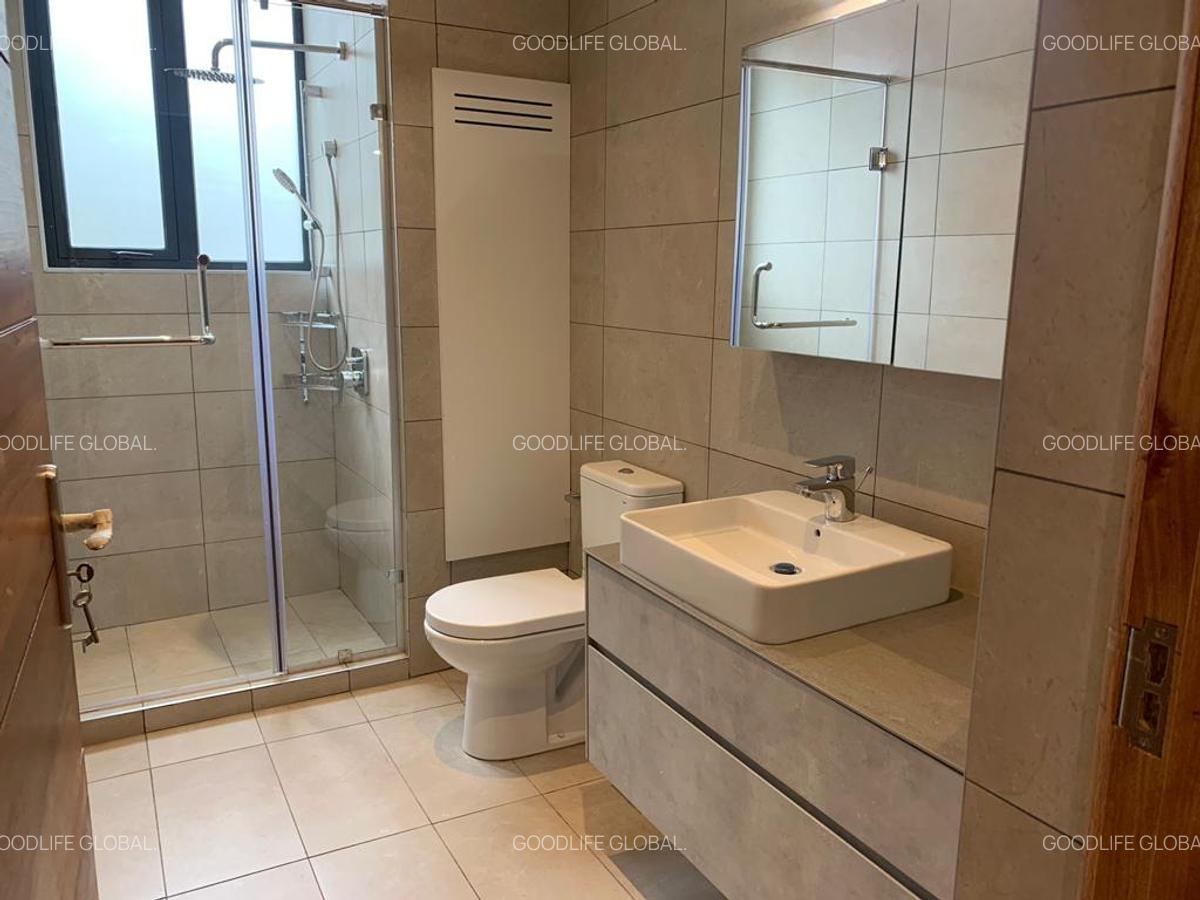 Furnished 2 Bed Apartment with En Suite at Kitisur - 16