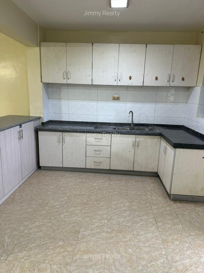 2 Bed Apartment with En Suite at Kilimani Hurlingham - 3