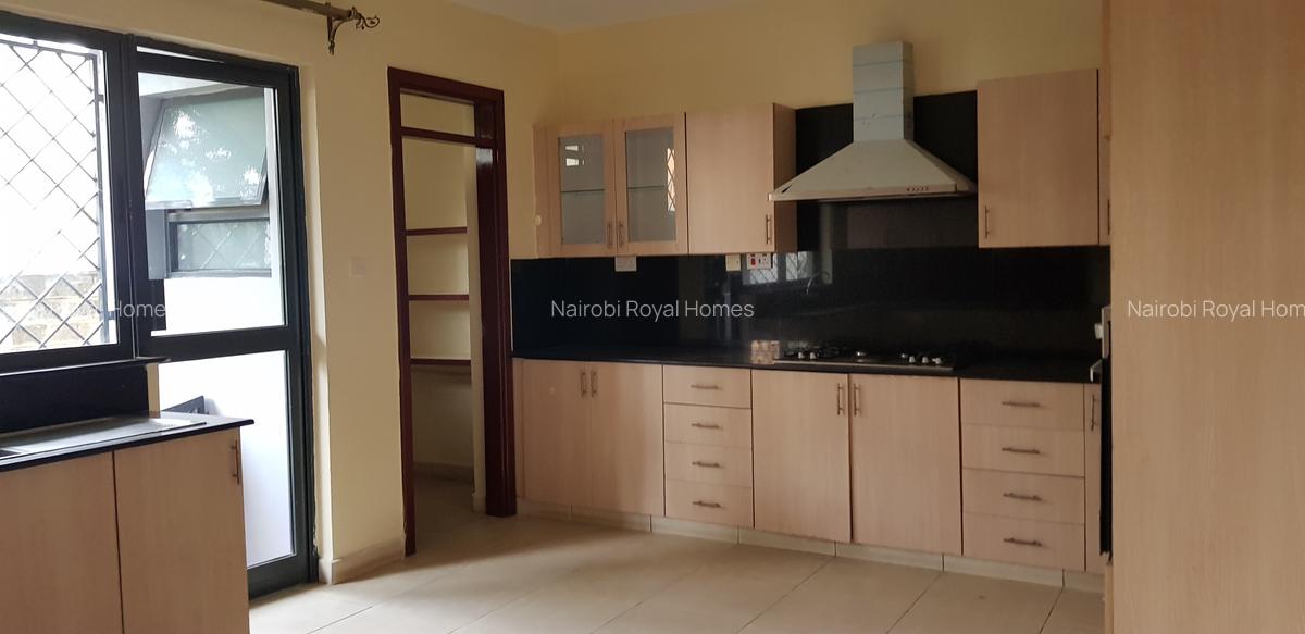 3 Bed Apartment with En Suite at Kilimani Road 66 - 19