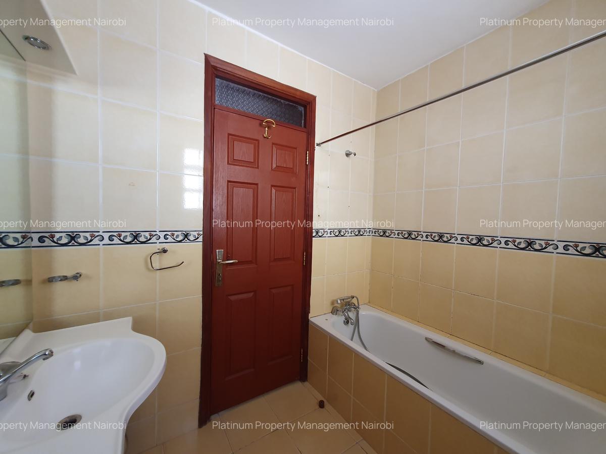3 Bed Apartment with En Suite at Westlands Rd - 16