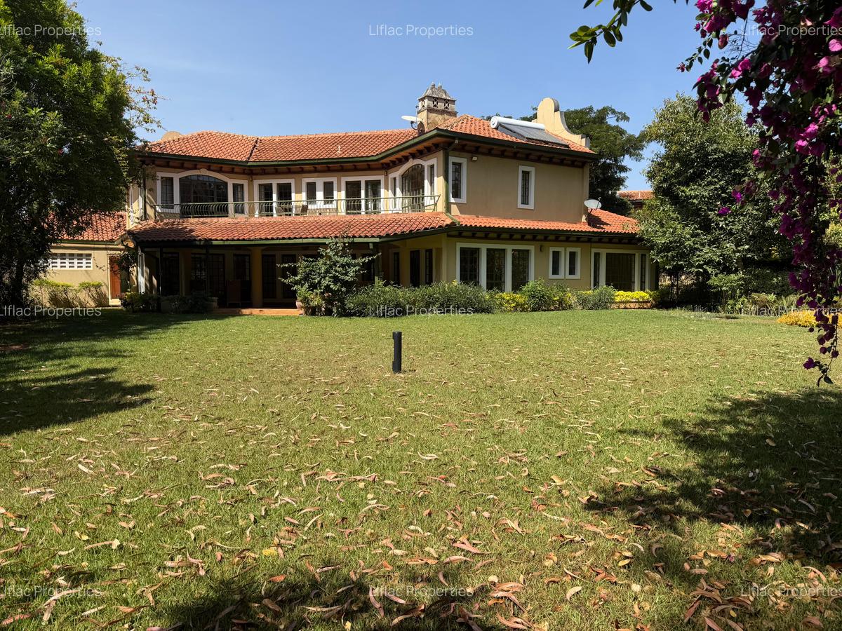 5 Bed Townhouse with En Suite in Runda - 1