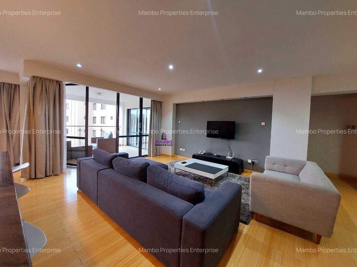 Serviced 2 Bed Apartment with En Suite at Brookside Drive - 7