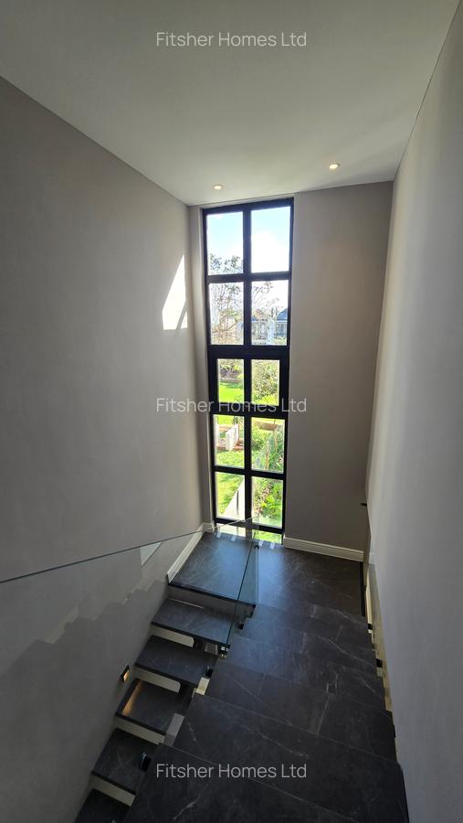 4 Bed House with En Suite in Karura - 16