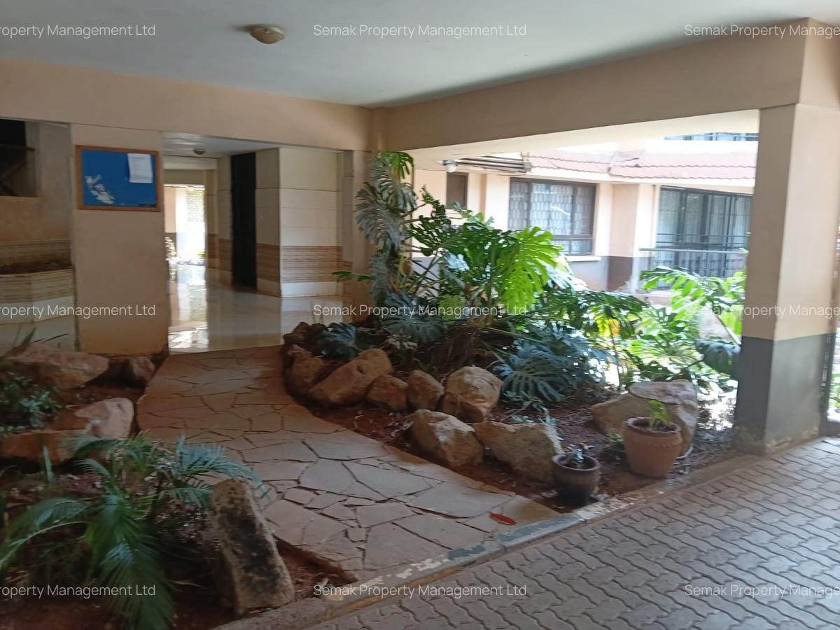 3 Bed Apartment with En Suite in Westlands Area - 2