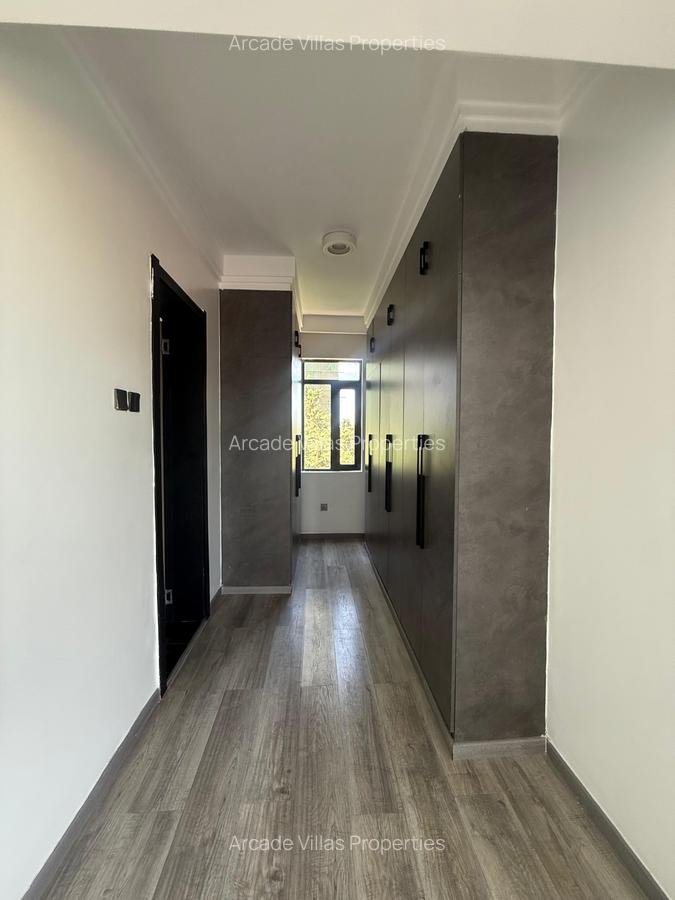 3 Bed Apartment with En Suite in Kileleshwa - 12