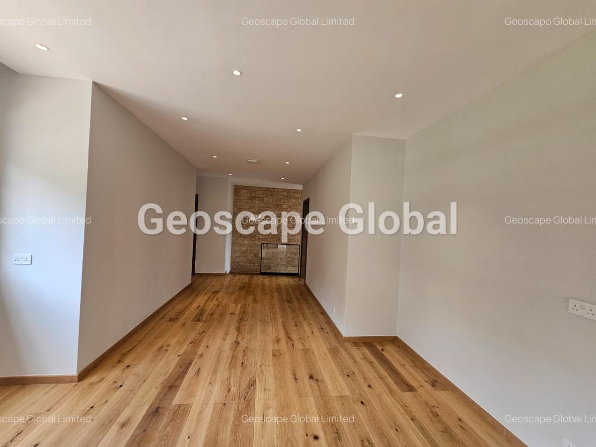 4 Bed House with En Suite in Loresho - 2