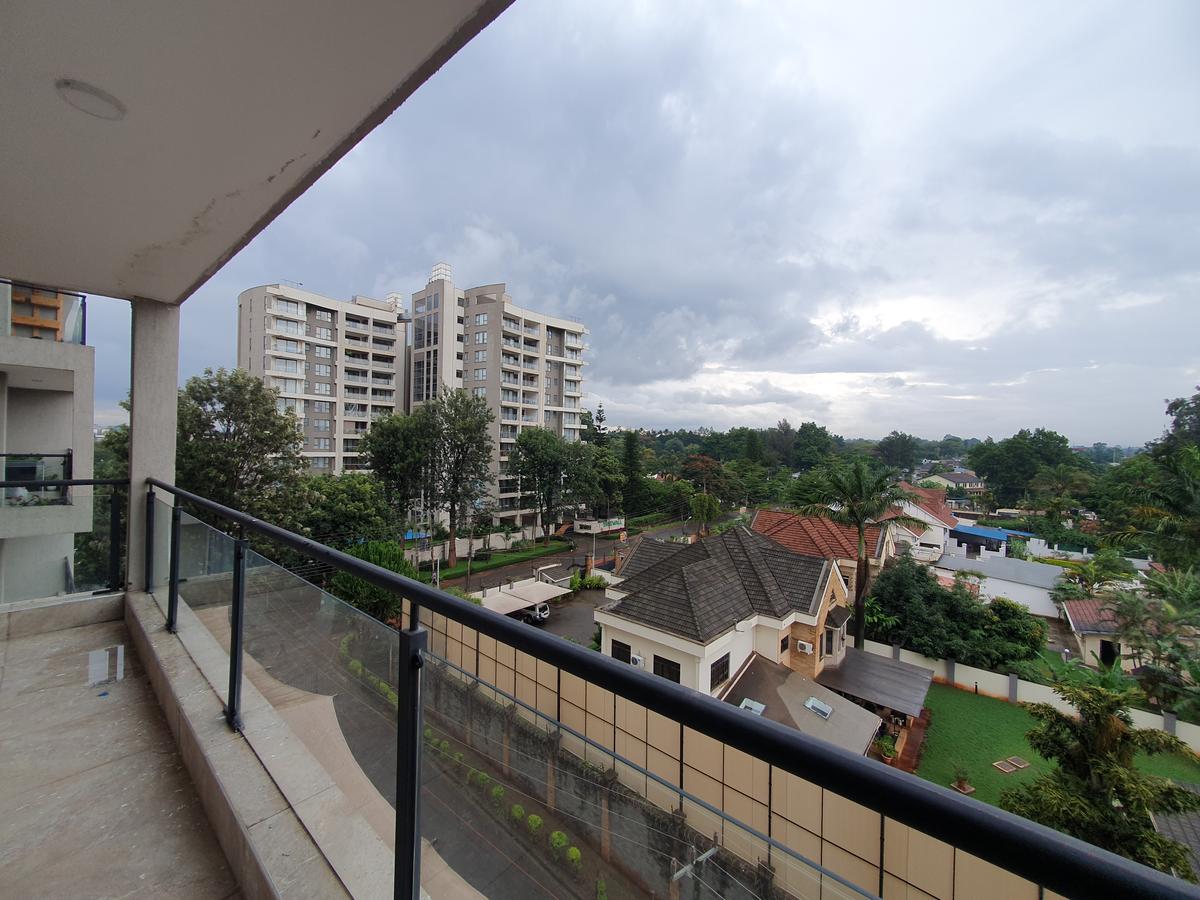 3 Bed Apartment with En Suite in General Mathenge - 5