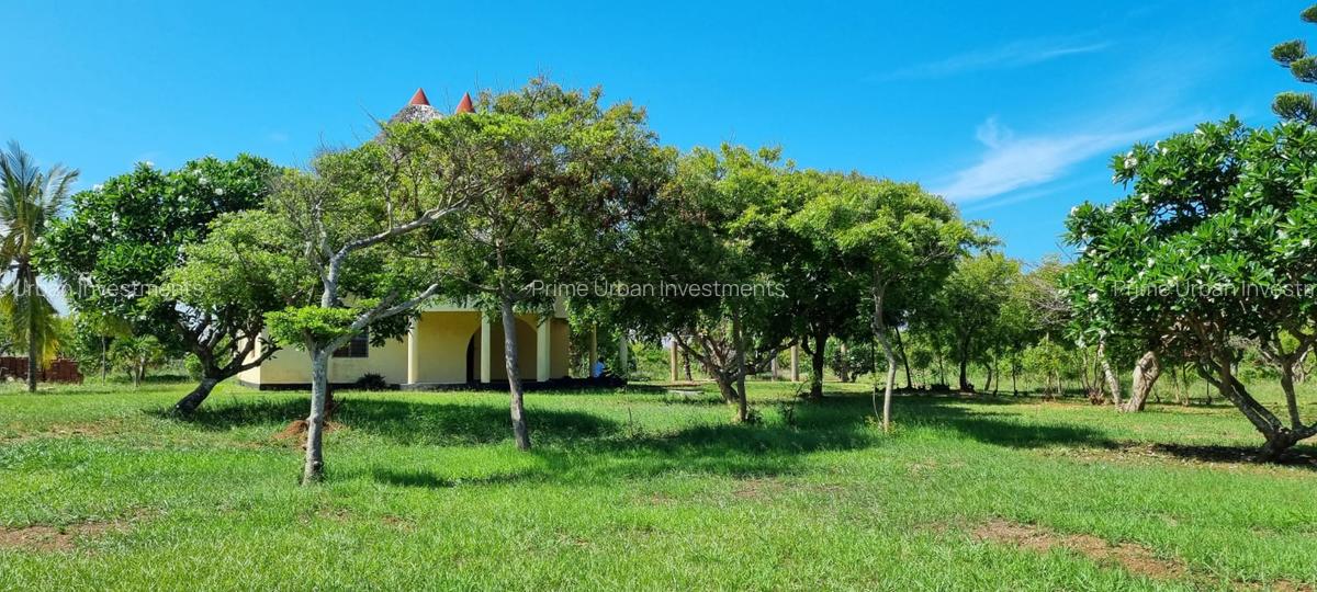 2 Bed Townhouse with En Suite in Mtwapa - 17