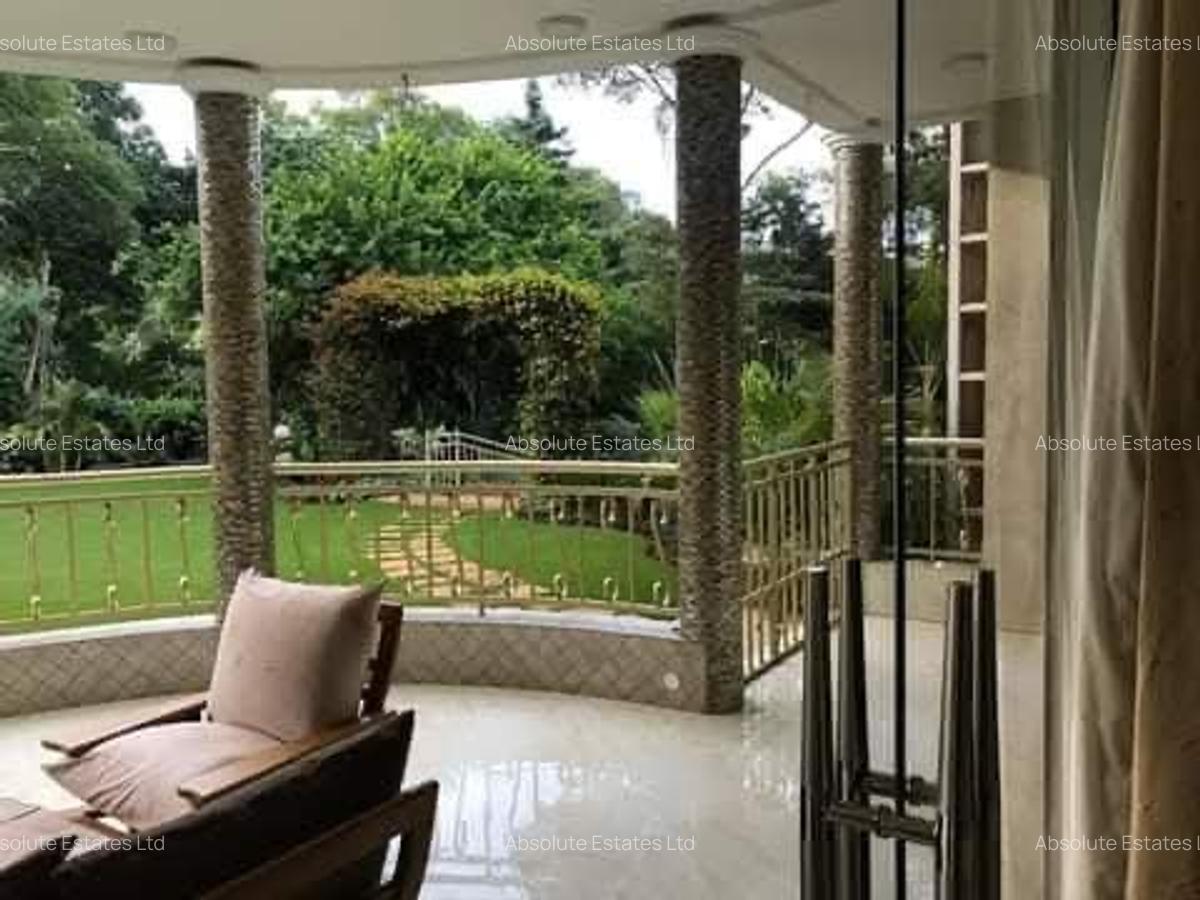 5 Bed Townhouse with En Suite in Muthaiga - 12