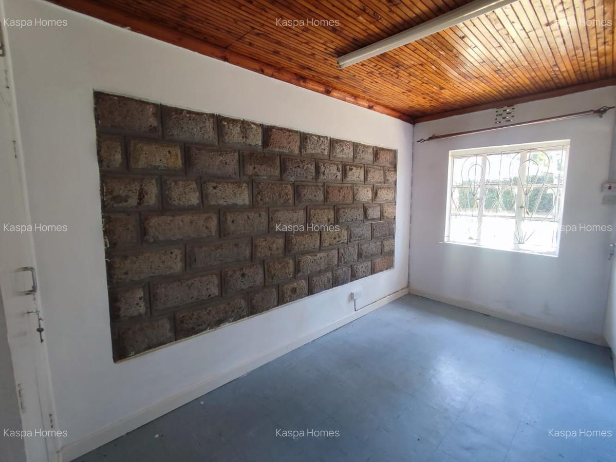 4 Bed House with En Suite in Karen - 6