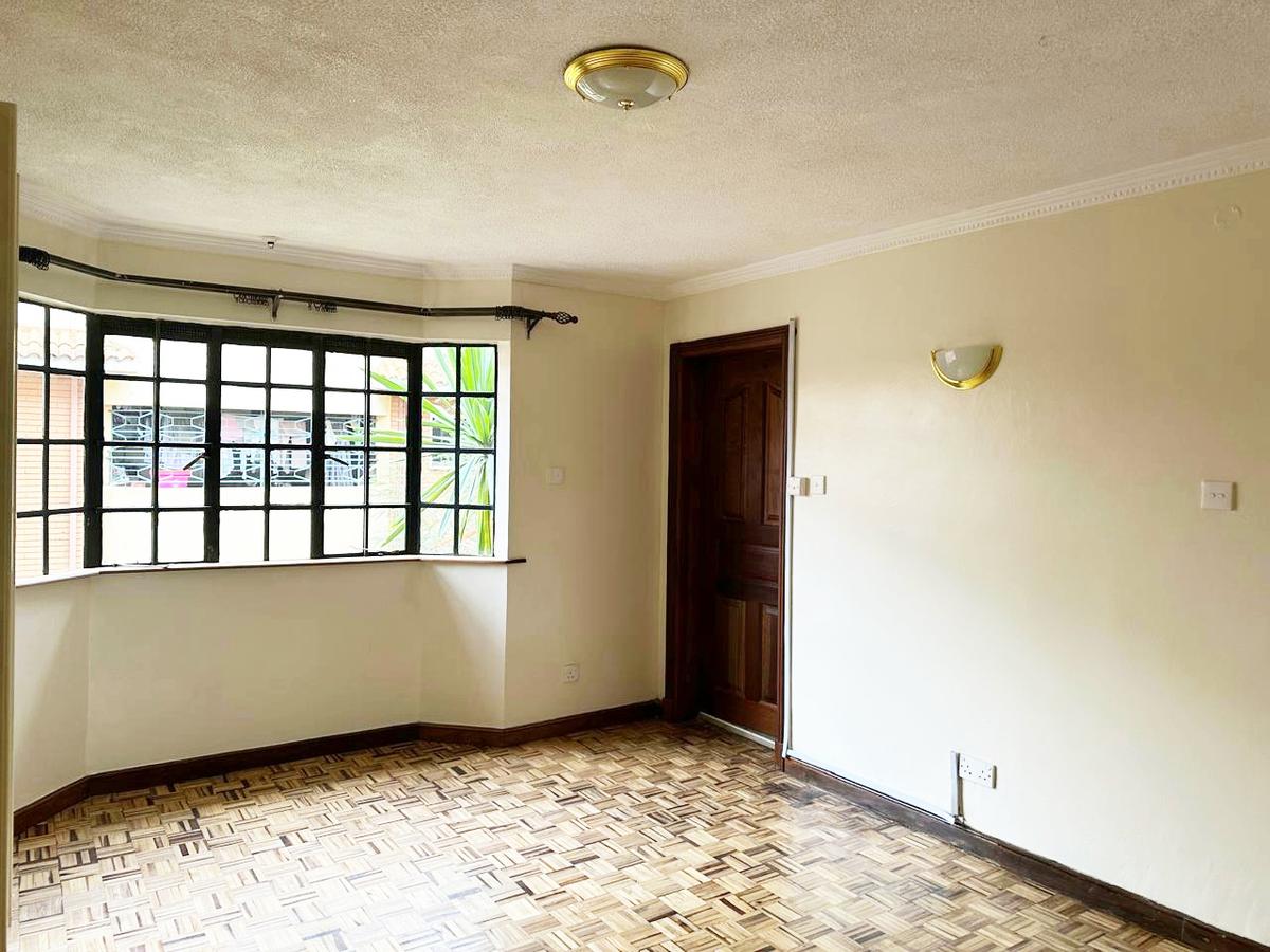 3 Bed Apartment with En Suite in Kilimani - 5