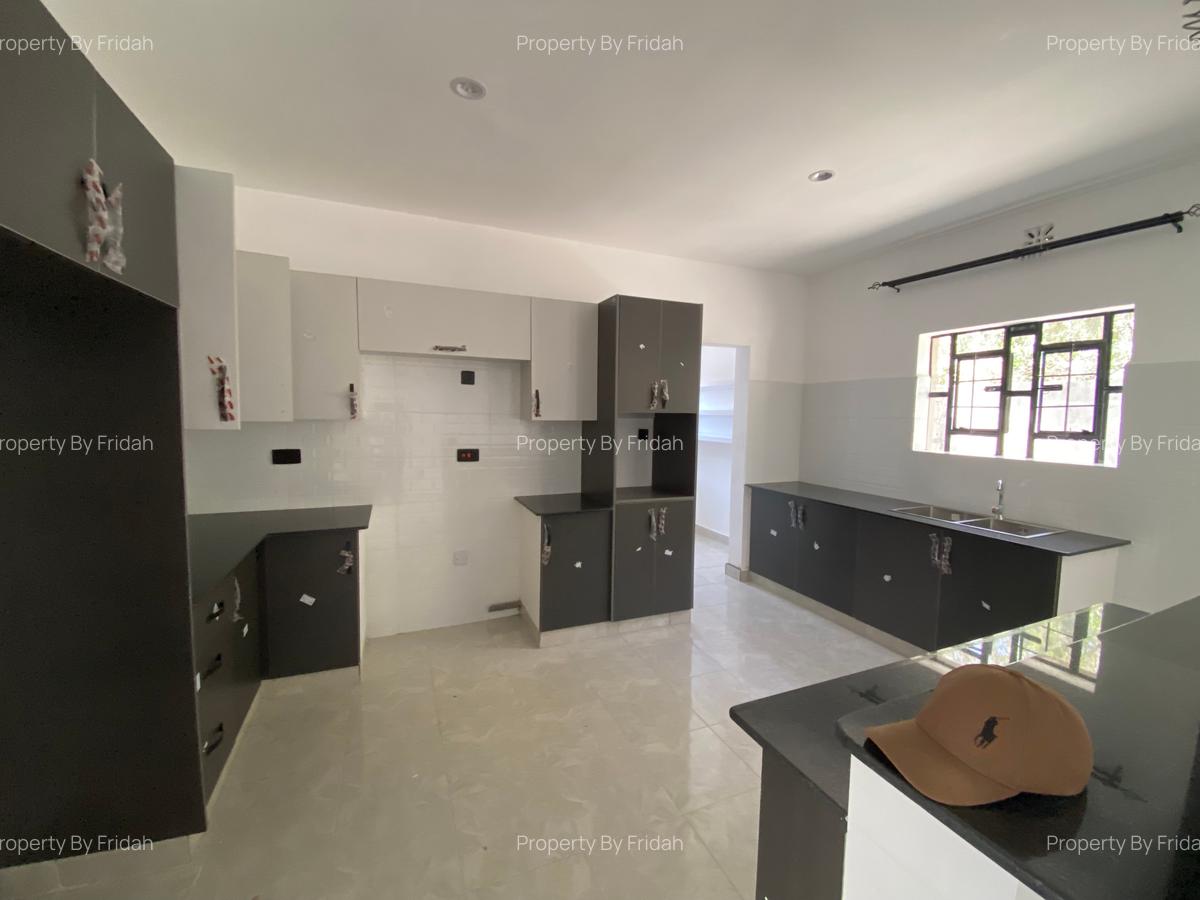 3 Bed House with En Suite in Kitengela - 6