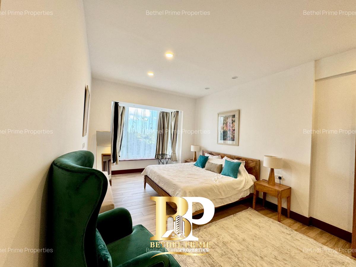 Serviced 2 Bed Apartment with En Suite in Parklands - 7