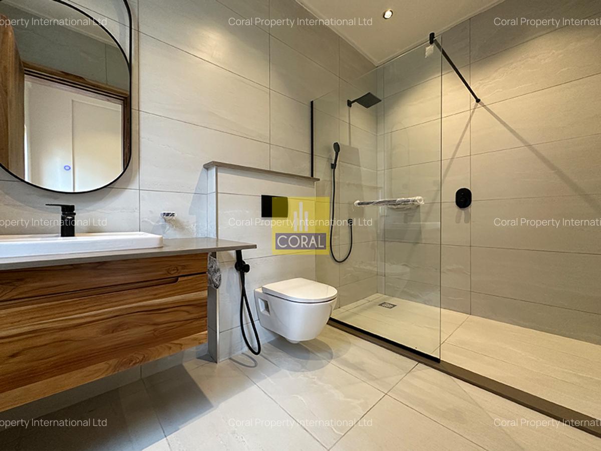 4 Bed Apartment in Loresho - 8