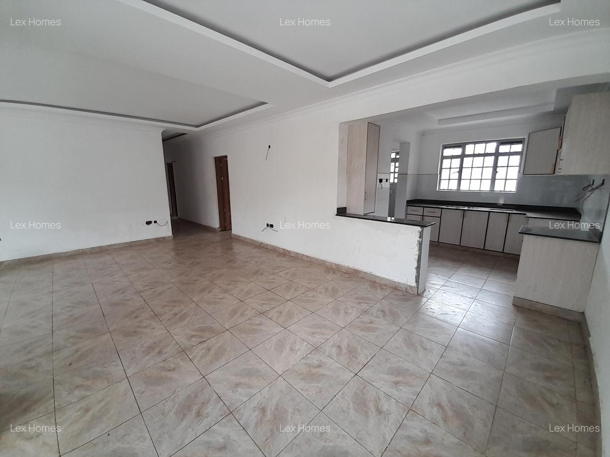 3 Bed House with En Suite at Rimpa - 2