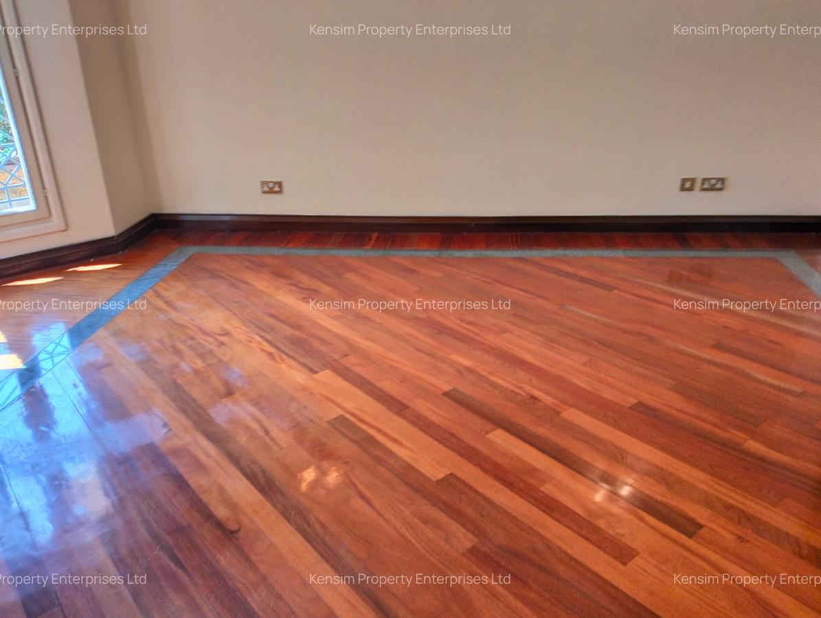 5 Bed House with En Suite in Muthaiga - 10