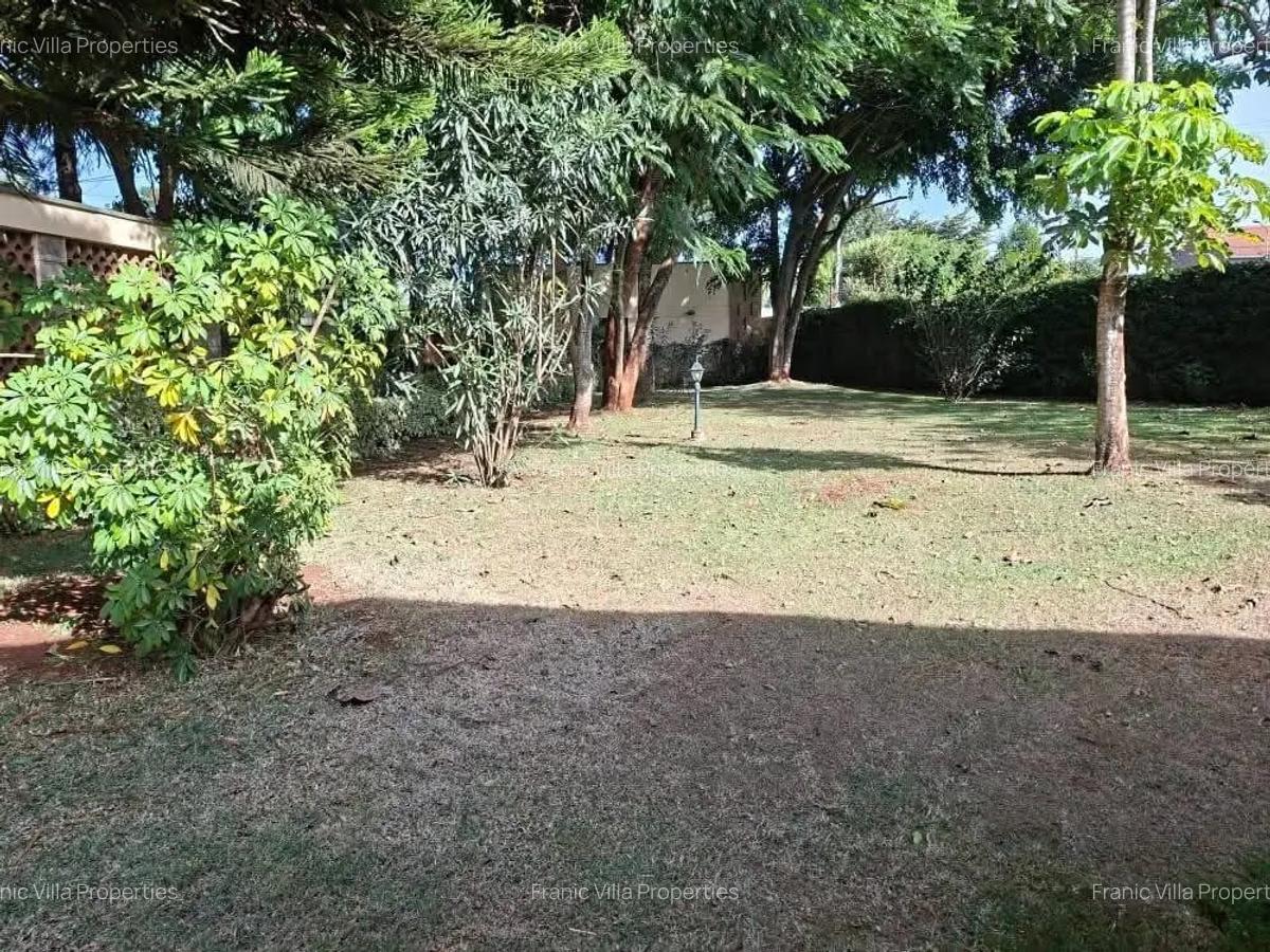 4 Bed House with En Suite at Runda - 4