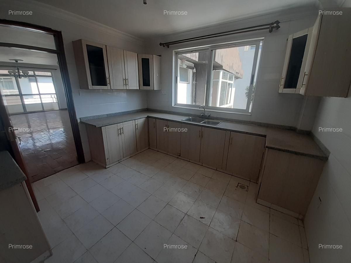 3 Bed Apartment in Rhapta Road - 2