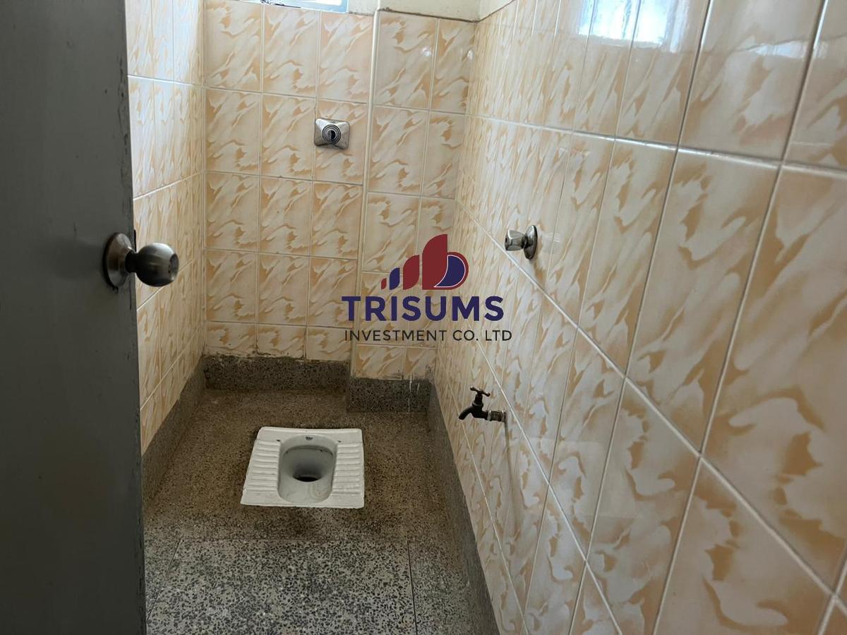 Commercial Property with Backup Generator in Mombasa Road - 14