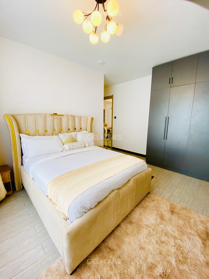 Furnished 2 Bed Apartment with En Suite at Wood Avenue - 17