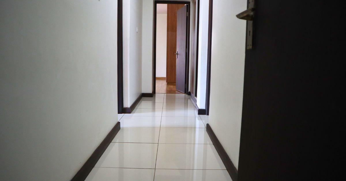 3 Bed Apartment with En Suite in General Mathenge - 8