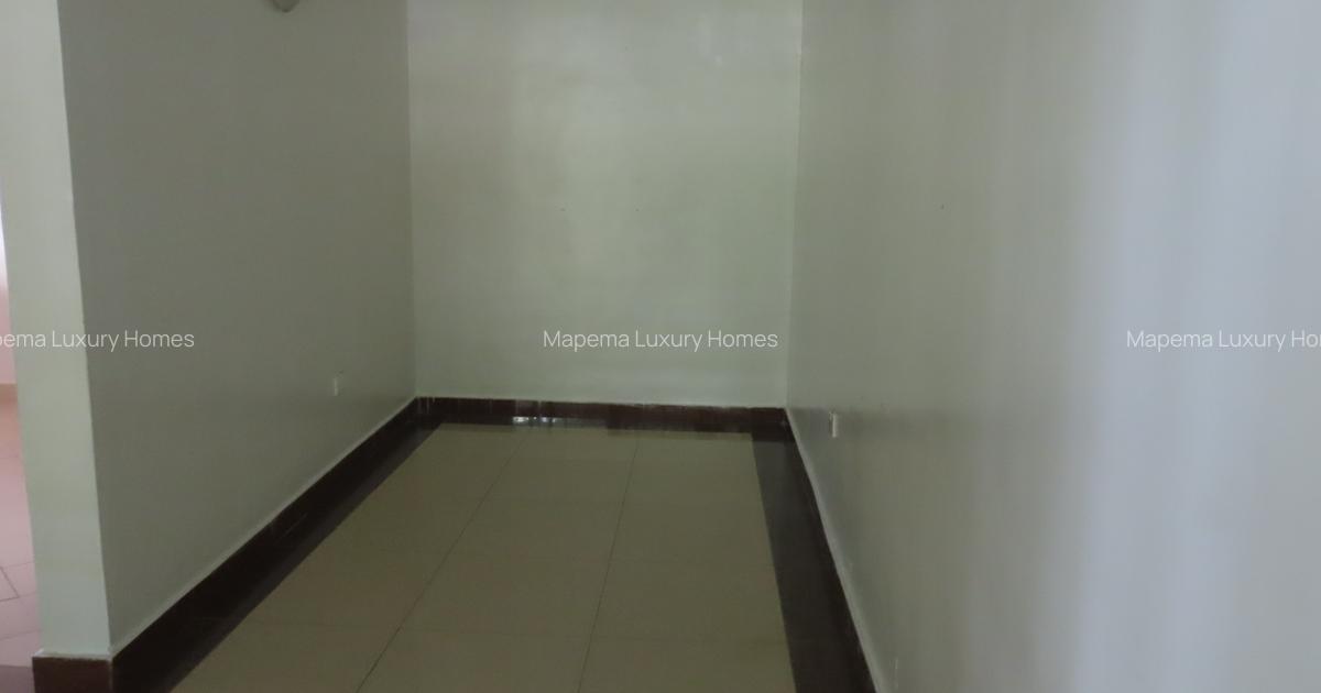 1 Bed House with En Suite at Karen Road - 9