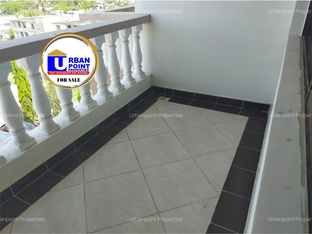 3 Bed Apartment with En Suite in Kizingo - 5