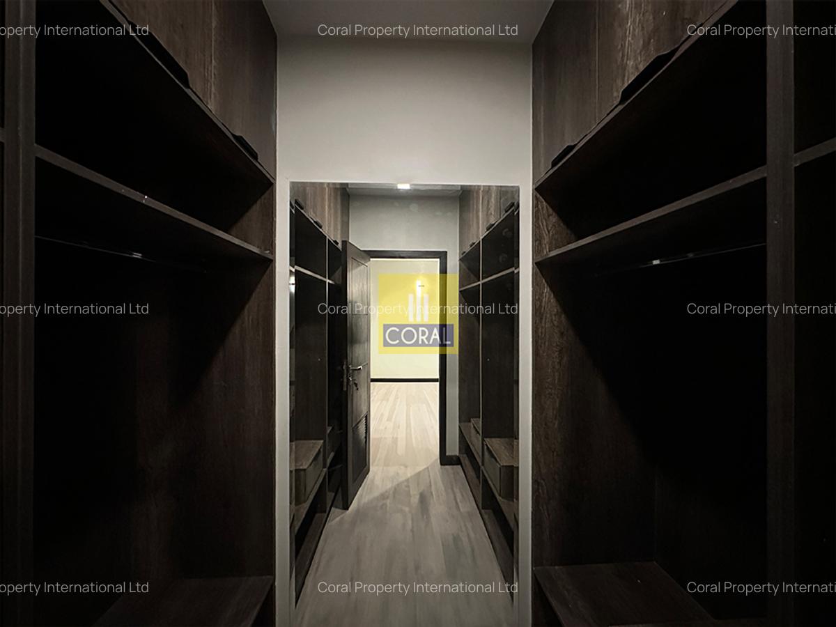 3 Bed Apartment in Riverside - 8