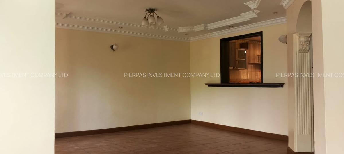 6 Bed Villa with En Suite in Lavington - 5