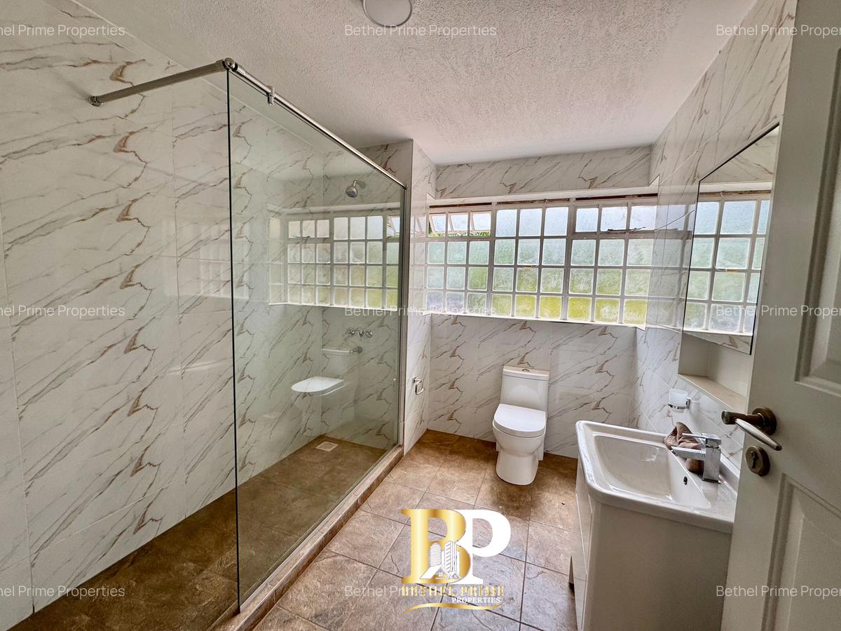 4 Bed House with En Suite in Gigiri - 9