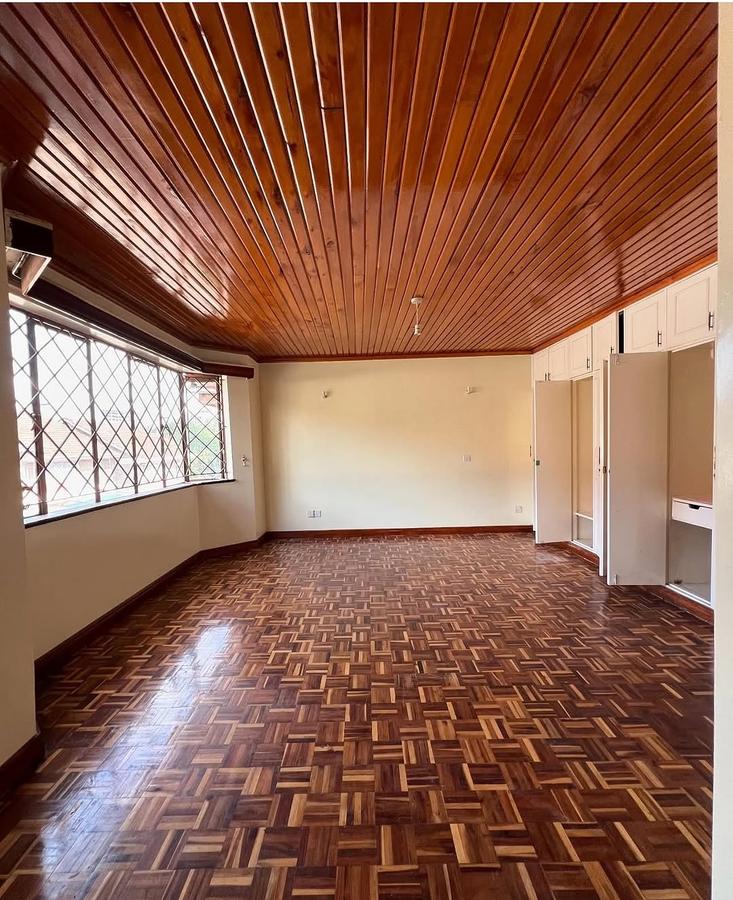 4 Bed Townhouse with En Suite at Suguta Road - 8