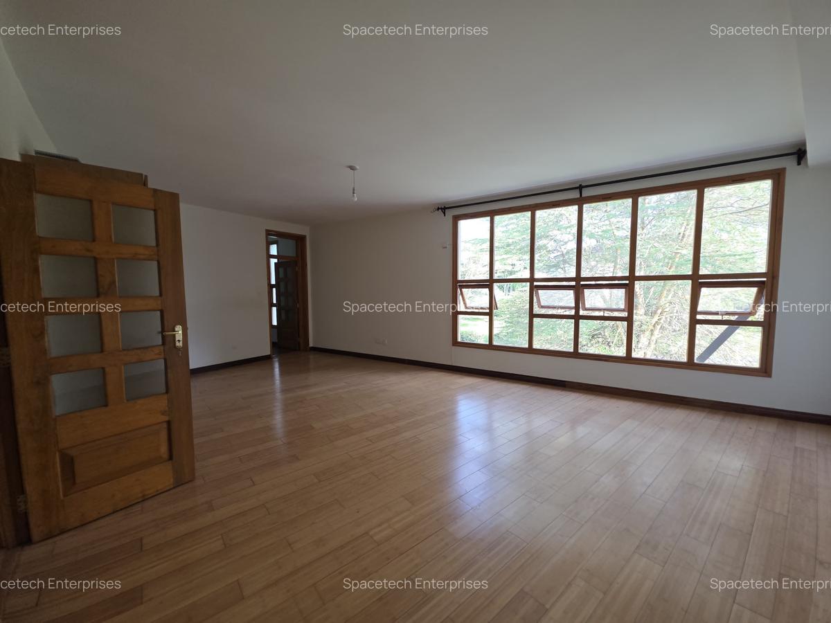 4 Bed Townhouse with En Suite in Karen - 12