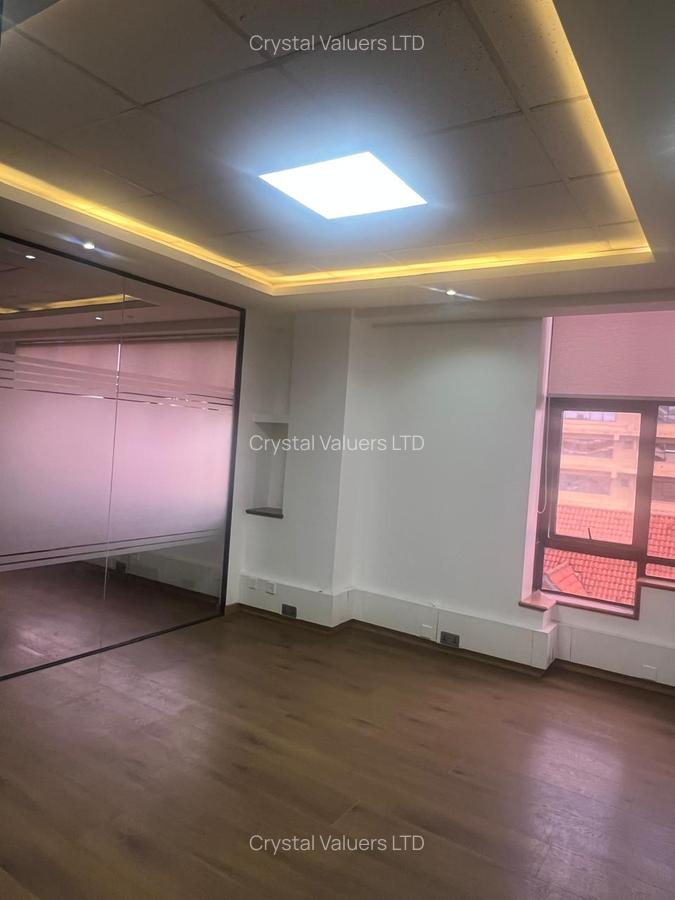 2,562 ft² Commercial Property with Backup Generator in Kilimani - 8