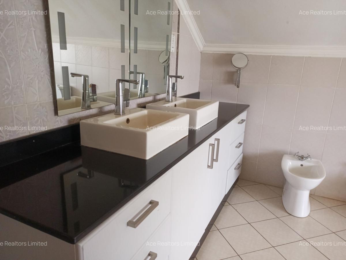 5 Bed Apartment with En Suite at Rhapta Road Westlands Nairobi - 15