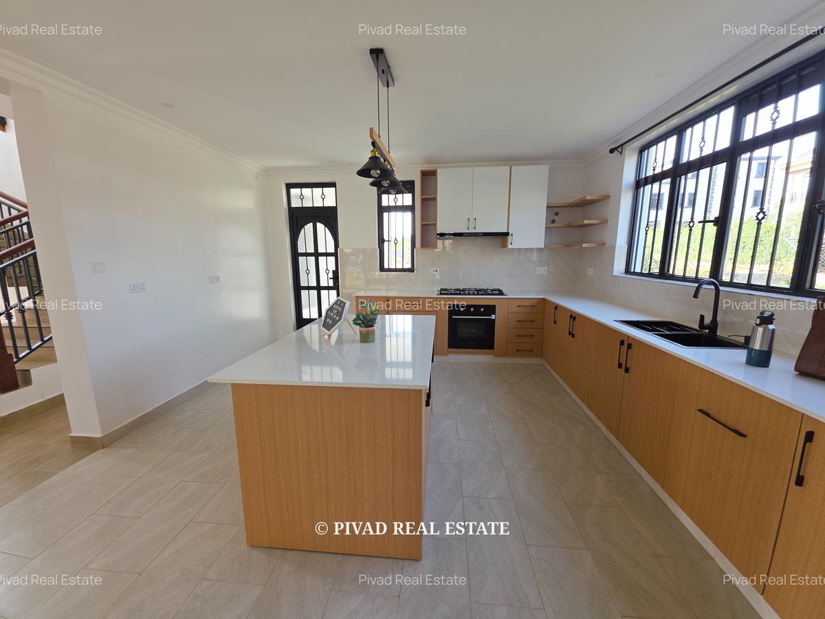 4 Bed Townhouse with Garden in Ruiru - 2