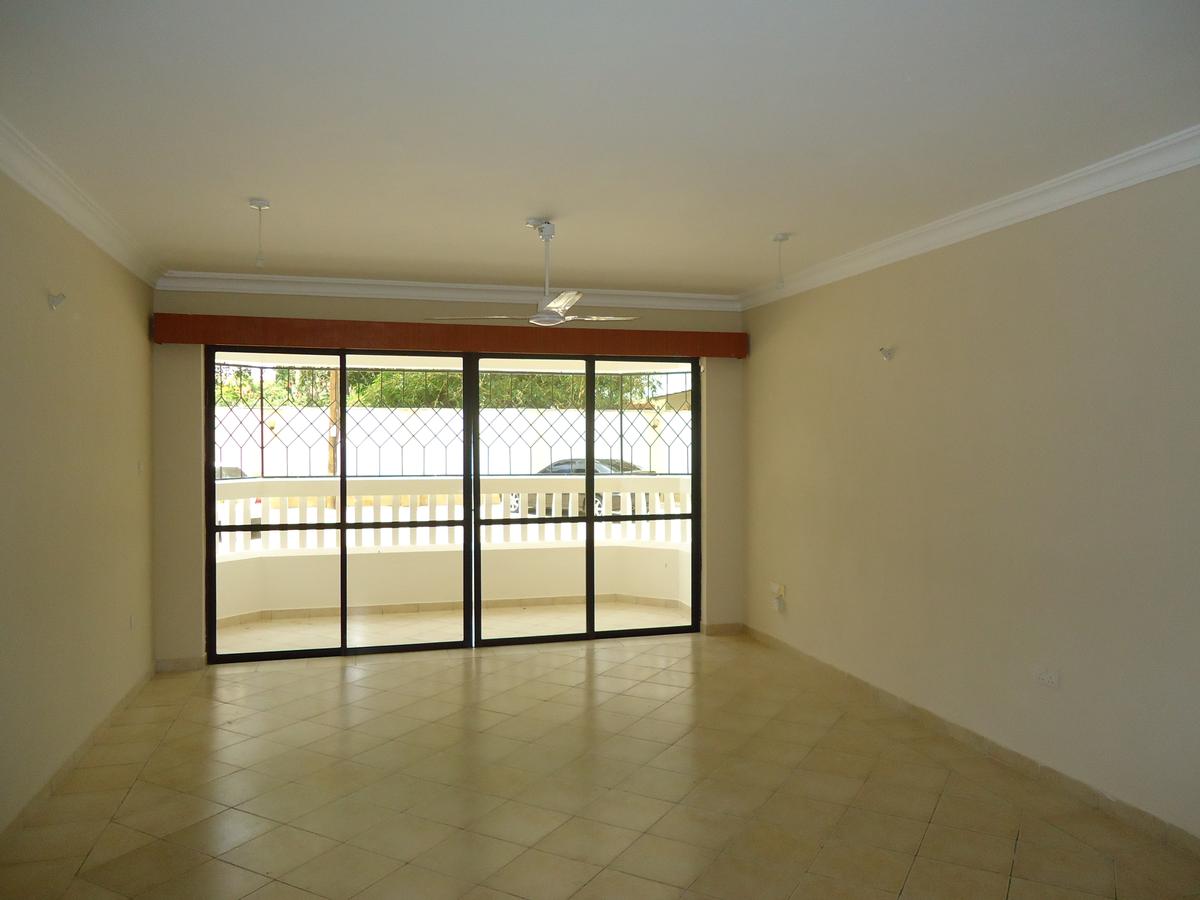 3 Bed Apartment with En Suite at Jamuhuri Road - 2