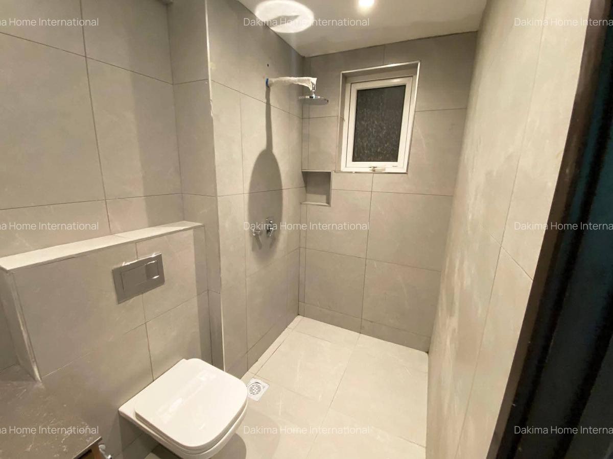 3 Bed Apartment with En Suite in General Mathenge - 9