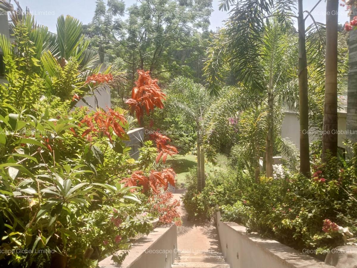 Furnished 2 Bed Apartment with En Suite in Gigiri - 17