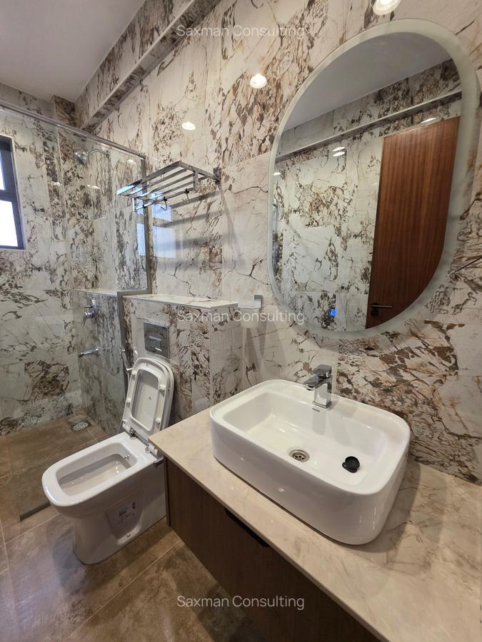 2 Bed Apartment with En Suite in Westlands Area - 9