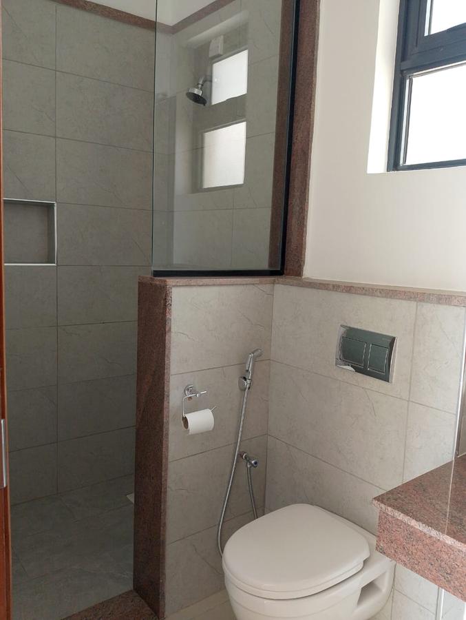 2 Bed Apartment with En Suite in Westlands Area - 2