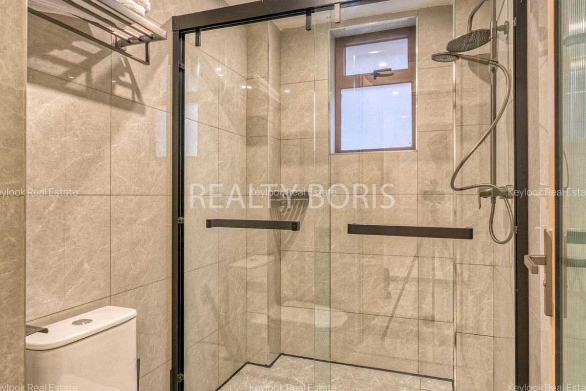 Serviced 2 Bed Apartment with En Suite at Riverside Drive - 17