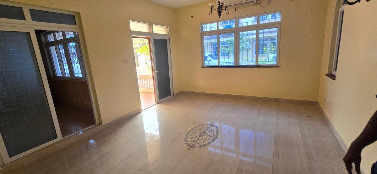 5 Bed Townhouse with En Suite in Nyali Area - 7