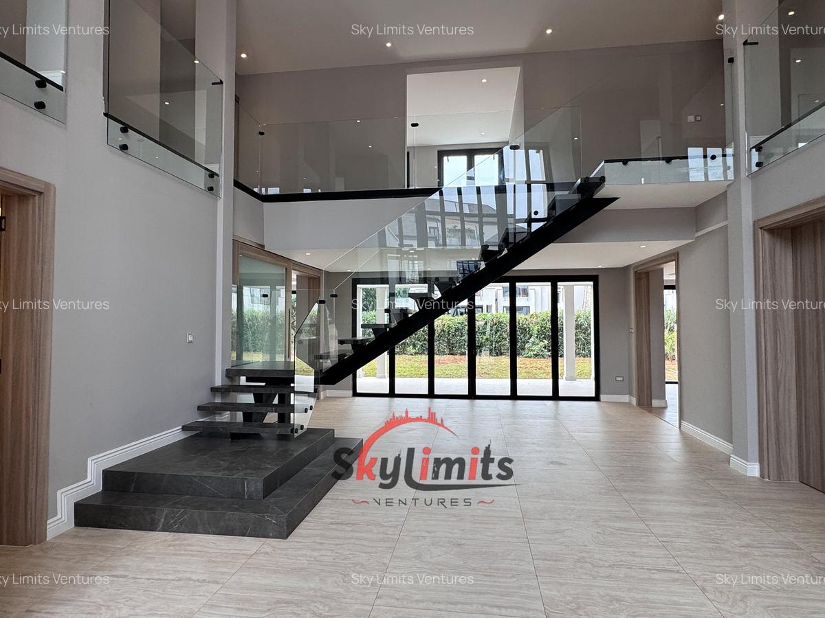 4 Bed Villa with En Suite in Runda - 5